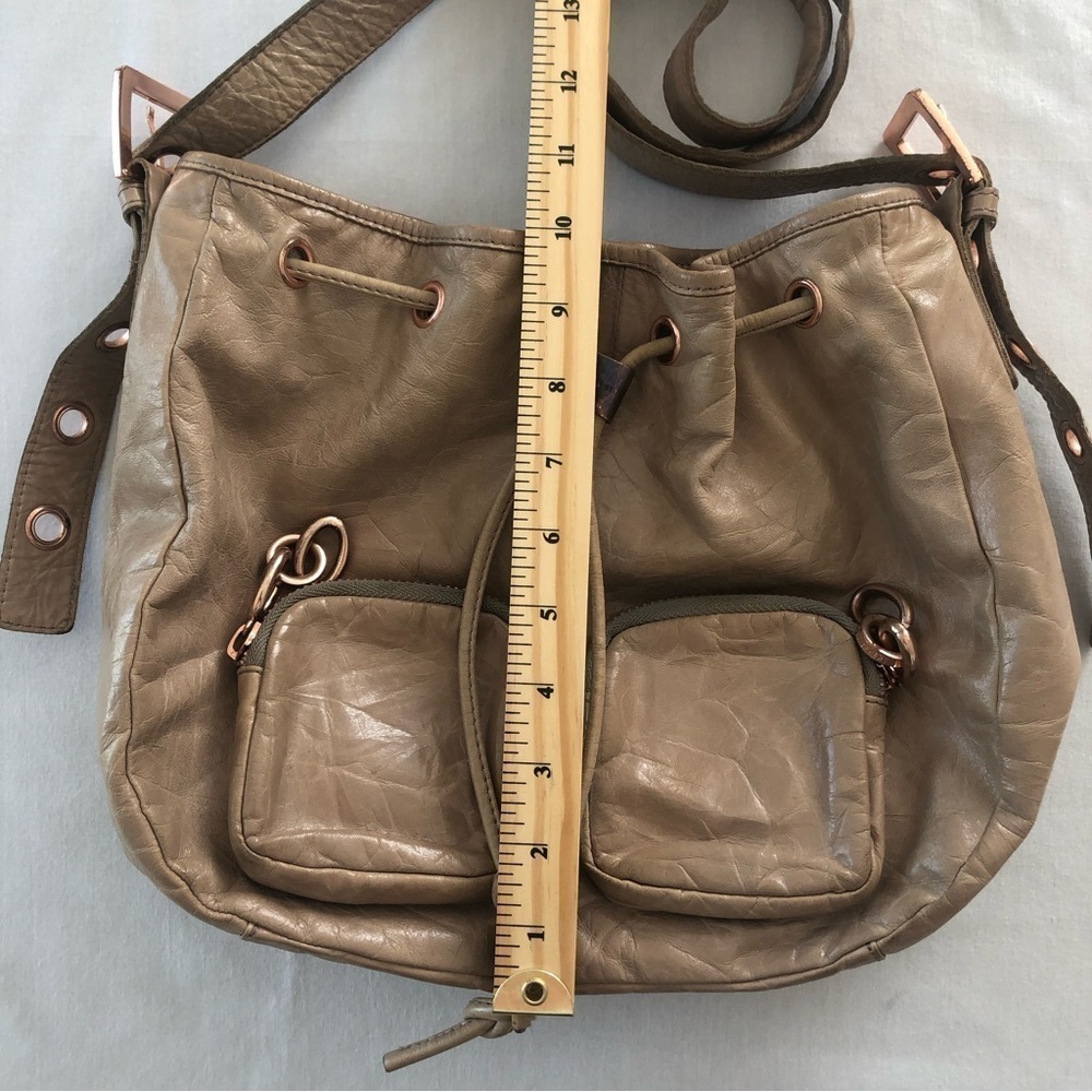 TED BAKER Crinkled Leather Chunky Chain Drawstring Bag - Picture 14 of 16